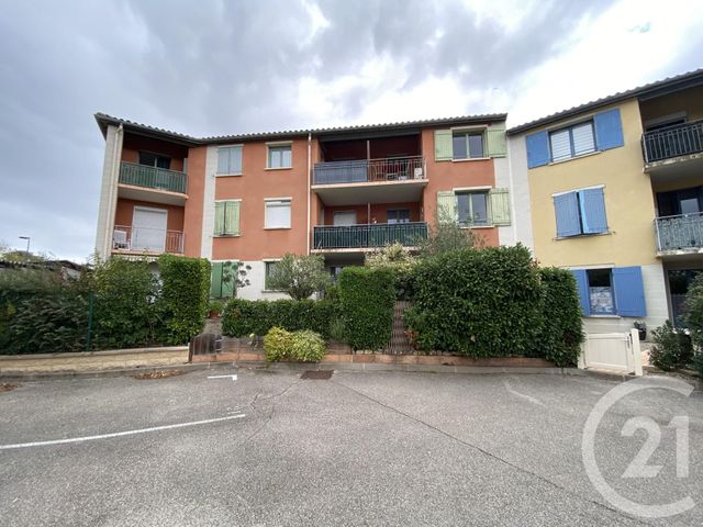 Appartement T3 à vendre - 3 pièces - 83 m2 - Chazay D Azergues - 69 - RHONE-ALPES